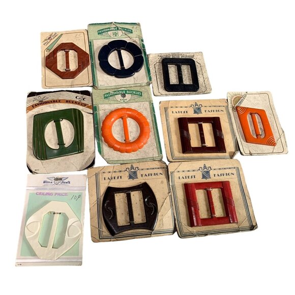 Vintage Plastic Belt Buckles Assortment - Picture 1 of 7